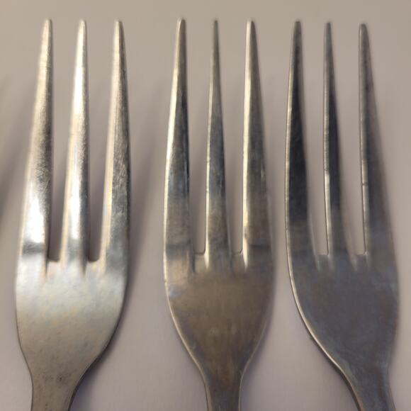 Northland Stainless Flatware Set Of 6 Forks 3-Prong Satin Korea Pre-Owned - Picture 13 of 14